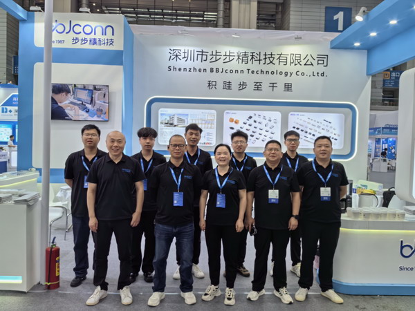 圓滿(mǎn)收官｜步步精科技于elexcon2025獲高度關(guān)注，多項(xiàng)創(chuàng)新連接方案引領(lǐng)行業(yè)發(fā)展